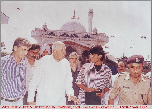 Mansooruddin Faridi with Farooq Abdullah (1996)